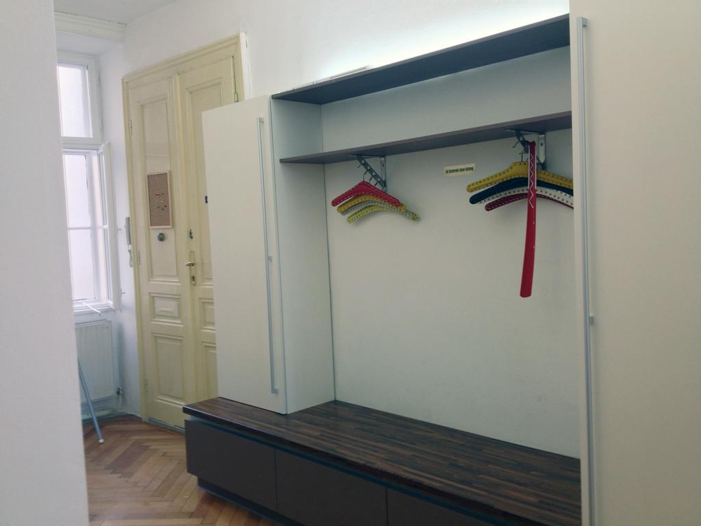Apartment Big Vintage Style Flat Near Schönbrunn *
